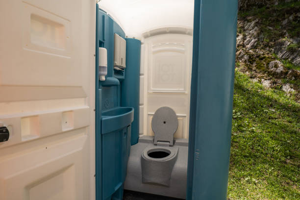 Best Affordable portable toilet rental  in Derby, KS